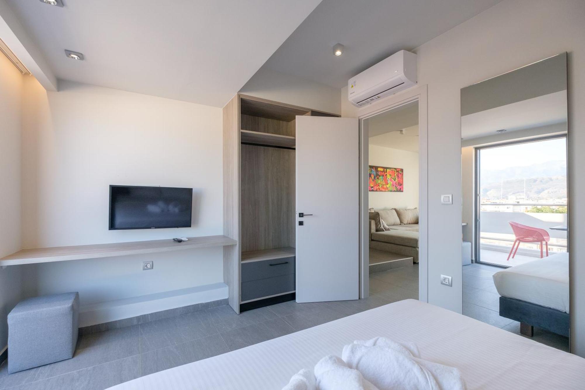 דירות חאניה Sky-High 70Sqm Penthouse W. Stunning Views - 05 מראה חיצוני תמונה