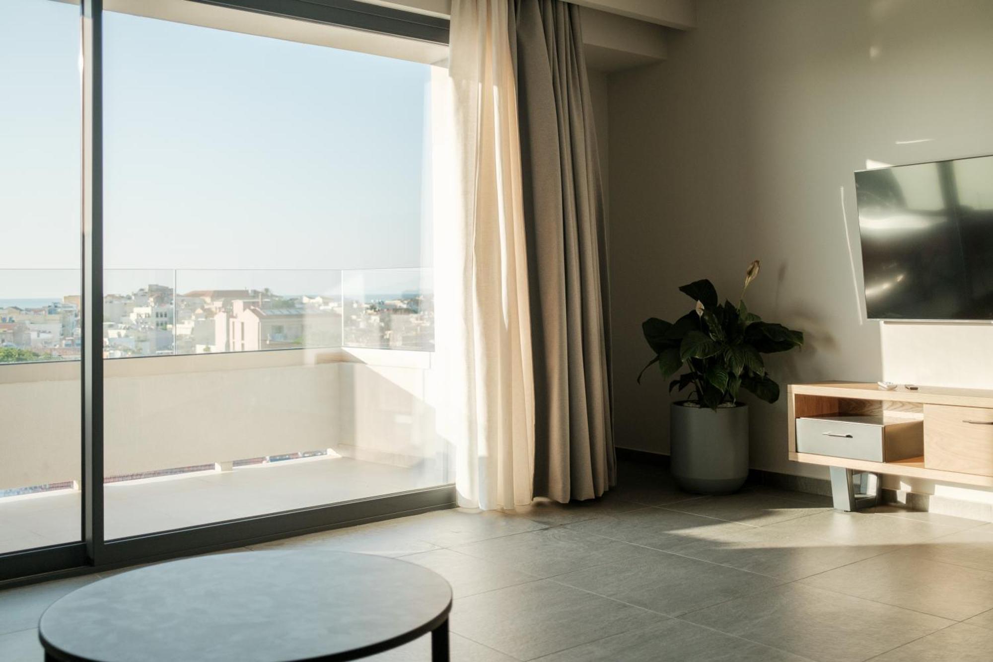 דירות חאניה Sky-High 70Sqm Penthouse W. Stunning Views - 05 מראה חיצוני תמונה